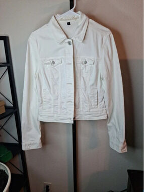 American Eagle 2012 White Denim Jacket size L